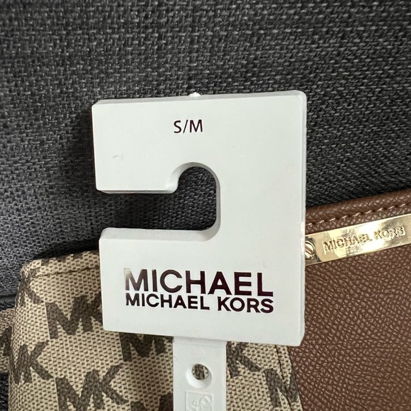 NWT MICHAEL KORS MK SIGNATURE FANNY PACK BAG ON BELT - Picture 4 of 6